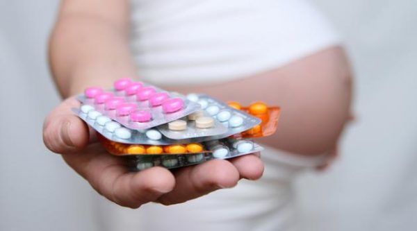 Лекарства - повышенная зона риска при беременности