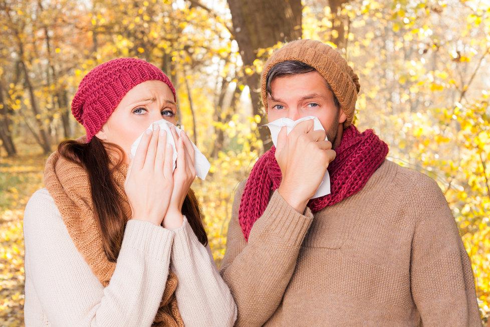 Девушка и парень простыли