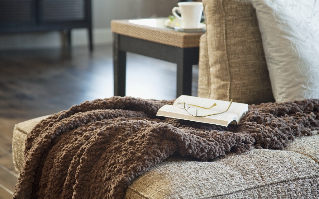 Плед в интерьере