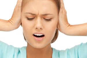 Шум, звон в ушах — причины и симптомы