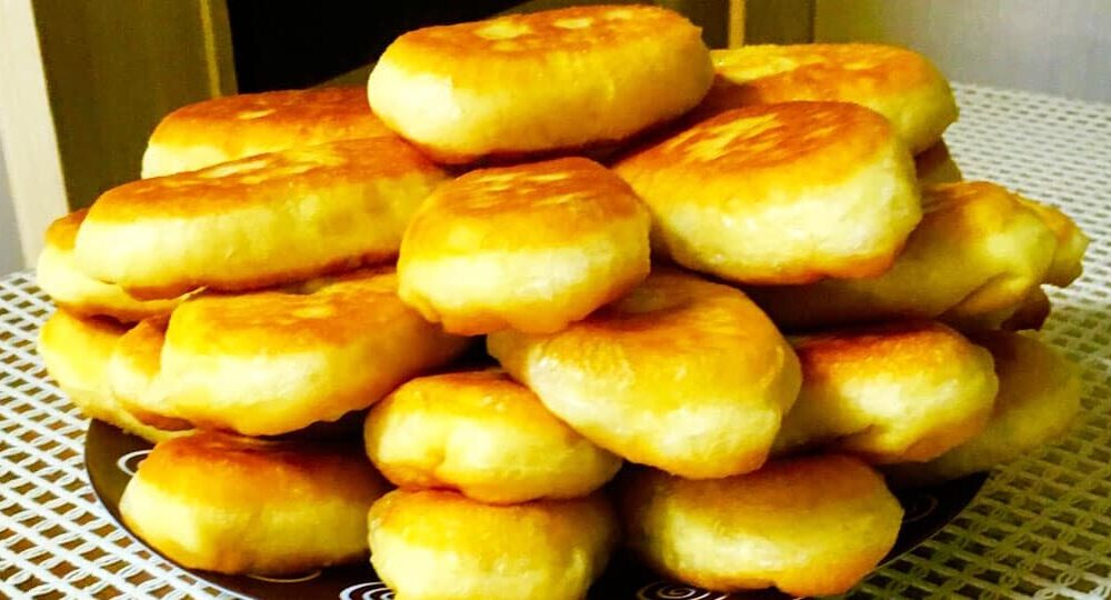 Быстрые пирожки: простой рецепт идеального теста для ленивых хозяек