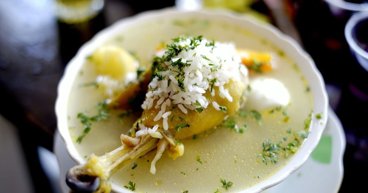 Секрет прозрачного и золотистого бульона: простой ингредиент для идеального блюда