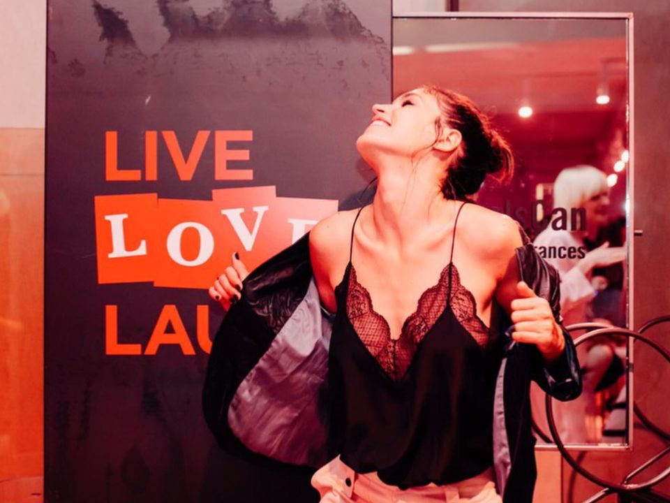 7 лучших ароматов для девушек: как выбрать свой идеальный парфюм