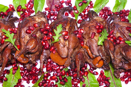 Перепела с грибами: простой и вкусный рецепт для женщин