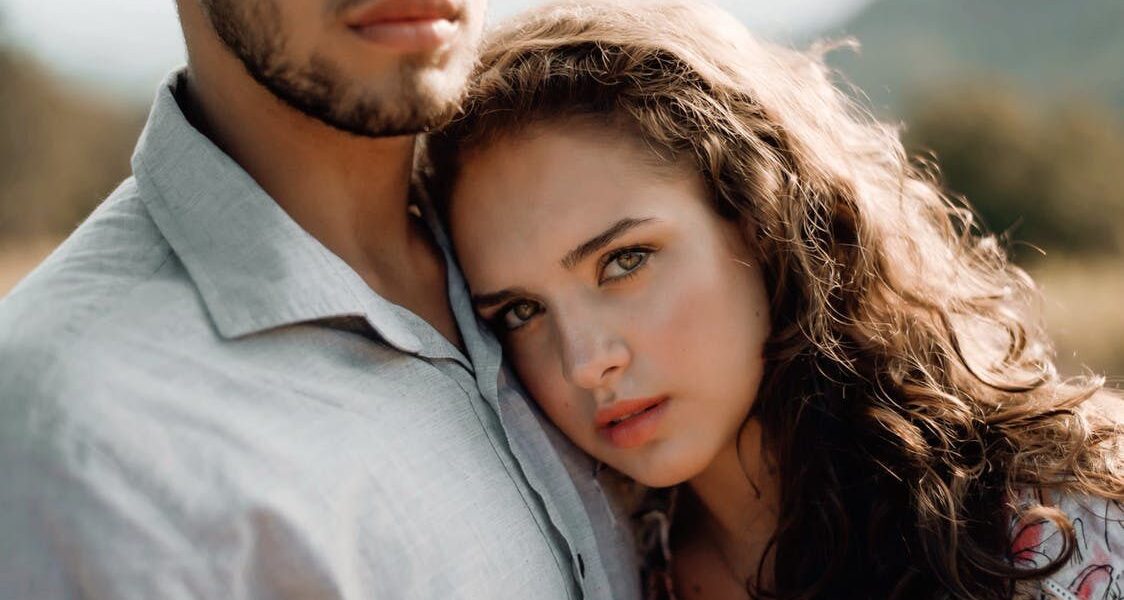 Почему женщинам не везёт в романтических отношениях: психологические причины