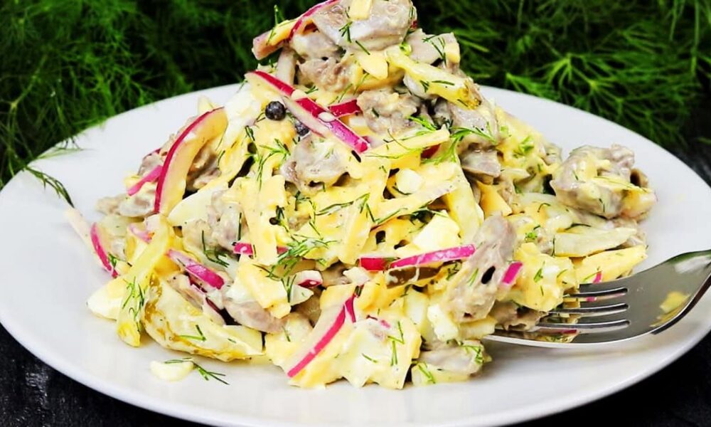 Зимний салат "Сердце": любимый рецепт для всей семьи