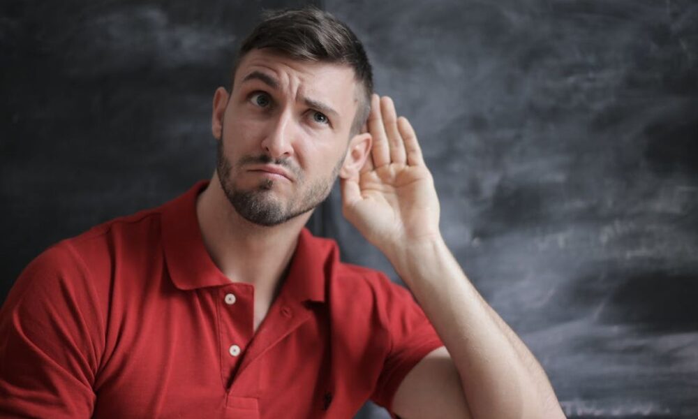 Признаки низкого интеллекта: что выдает недалекого человека