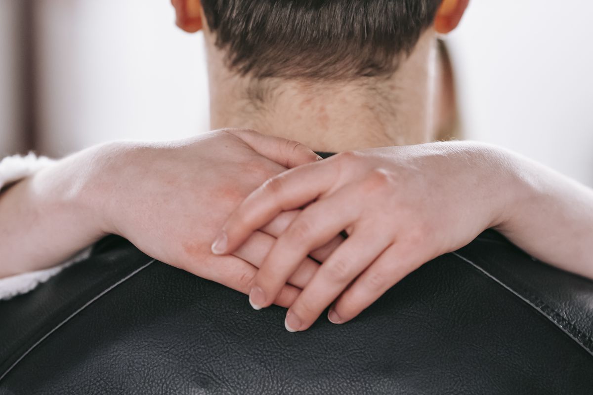 Любовник как способ сохранить брак: неожиданный взгляд психолога