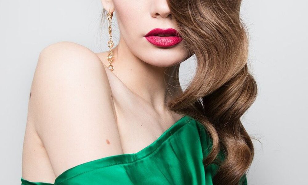 Как сохранить цвет окрашенных волос: советы и секреты