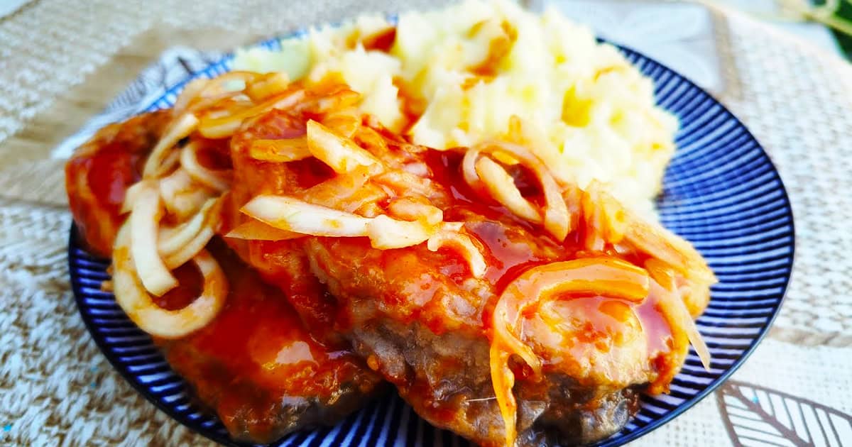 Рыба на ужин: простой рецепт, покоряющий сердца.