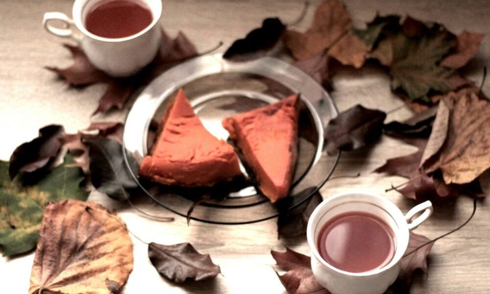 Именины в ноябре: кого поздравлять и как отметить