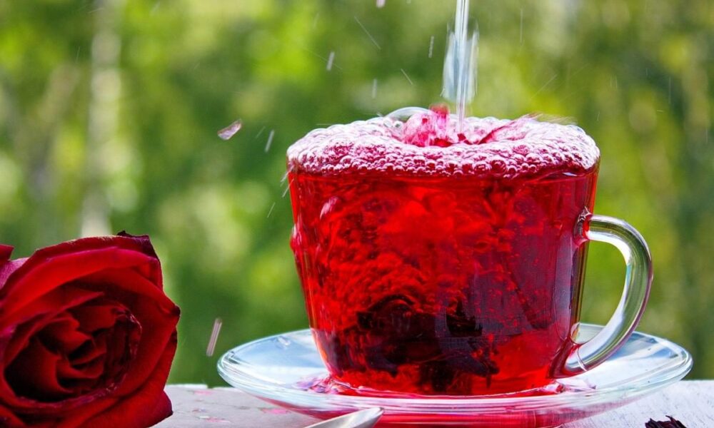 Чай каркаде: польза для здоровья и красоты – секреты для хозяек