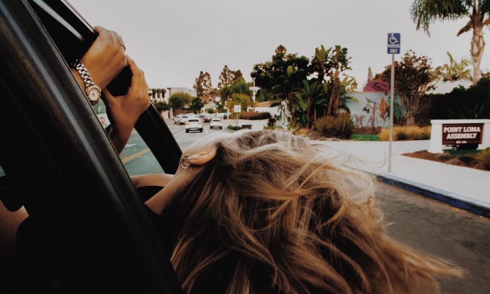 Ранняя седина: причины появления и способы борьбы