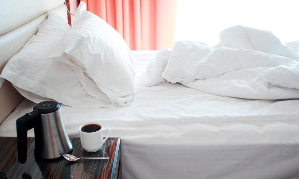 Почему не стоит гладить постельное белье: советы хозяйкам