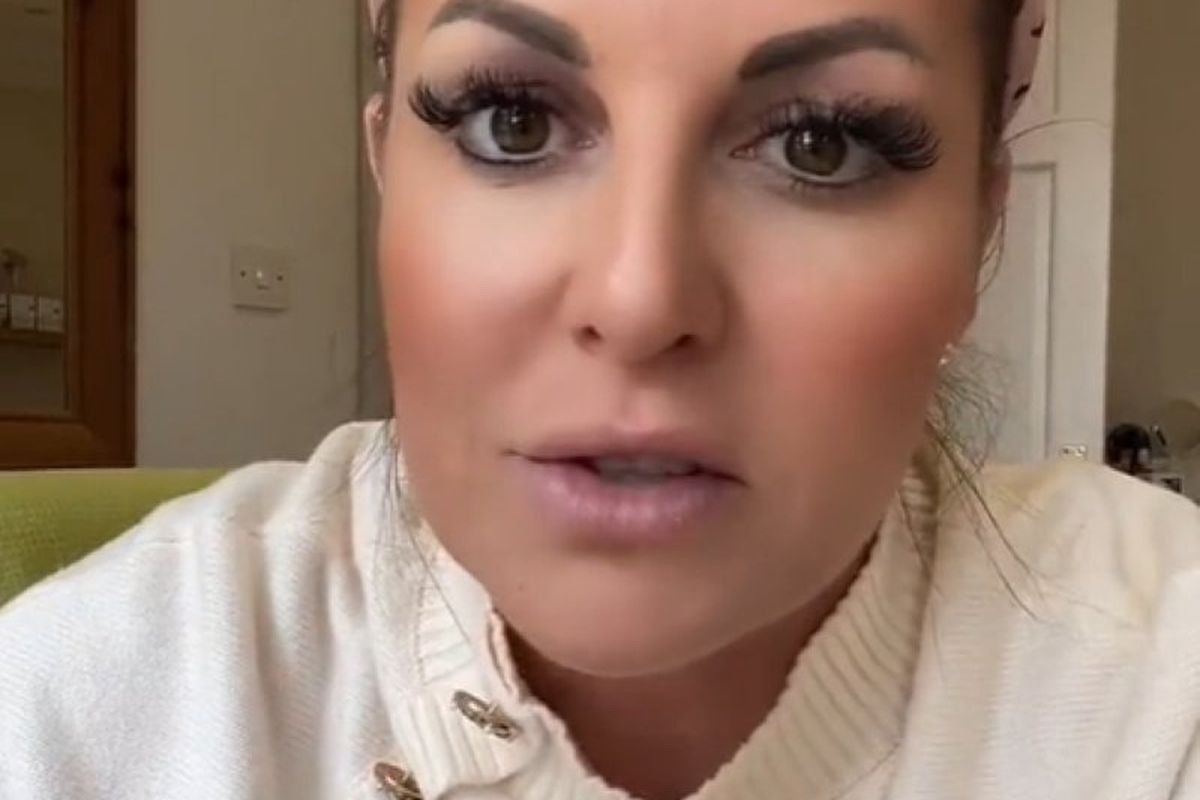 Стоп старение: компоненты косметики, которые вредят вашей коже