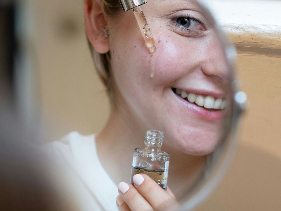 Масло против морщин: секрет упругой кожи без ботокса