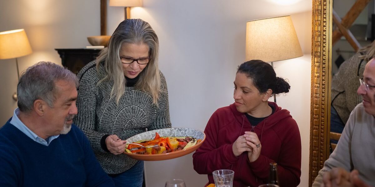 Искусство гостеприимства: 10 советов современной хозяйке