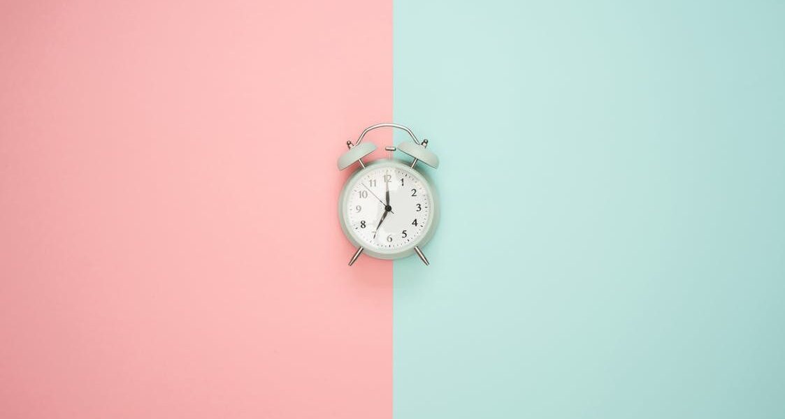 Как перестать бояться дедлайнов: советы психолога для женщин