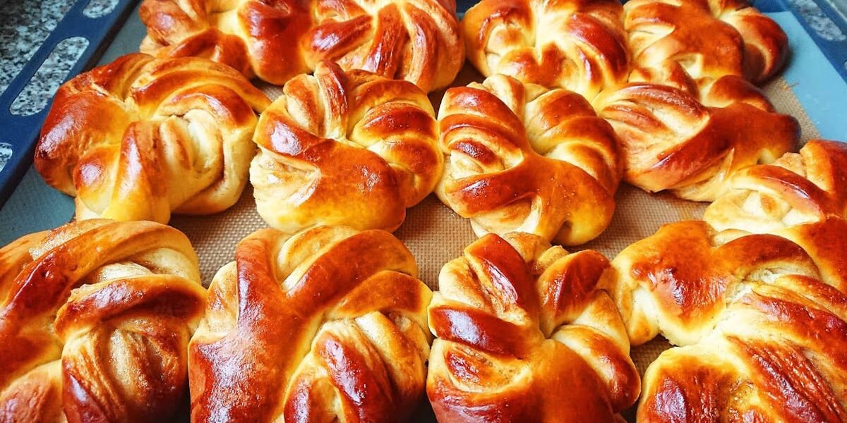 Воздушные булочки: рецепт теста мягче пуха, покоривший миллионы!