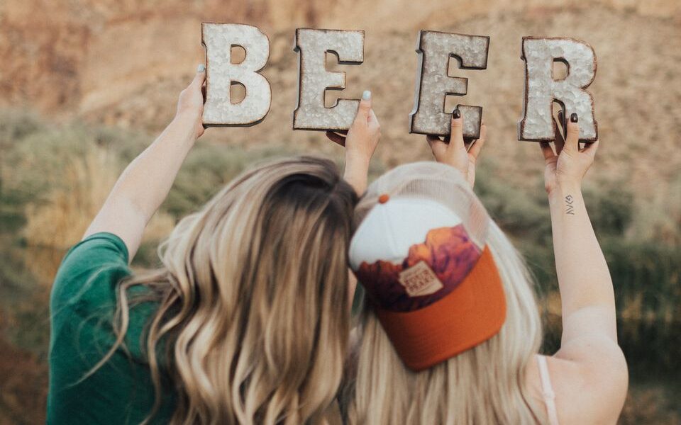 Пивные маски для волос: рецепты для густоты и роста от женского портала