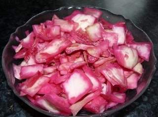 Капуста с буряком по-корейски: пикантный рецепт для вашего стола