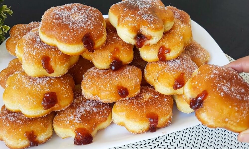 Быстрый десерт к чаю: рецепт без выпечки из йогурта и муки