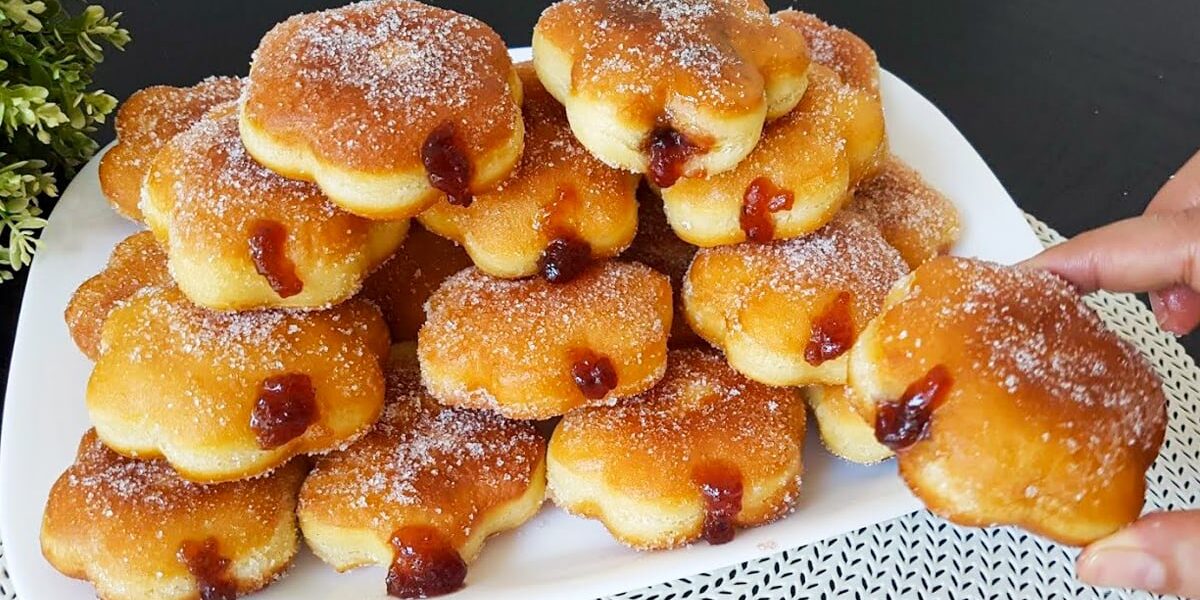 Быстрый десерт к чаю: рецепт без выпечки из йогурта и муки