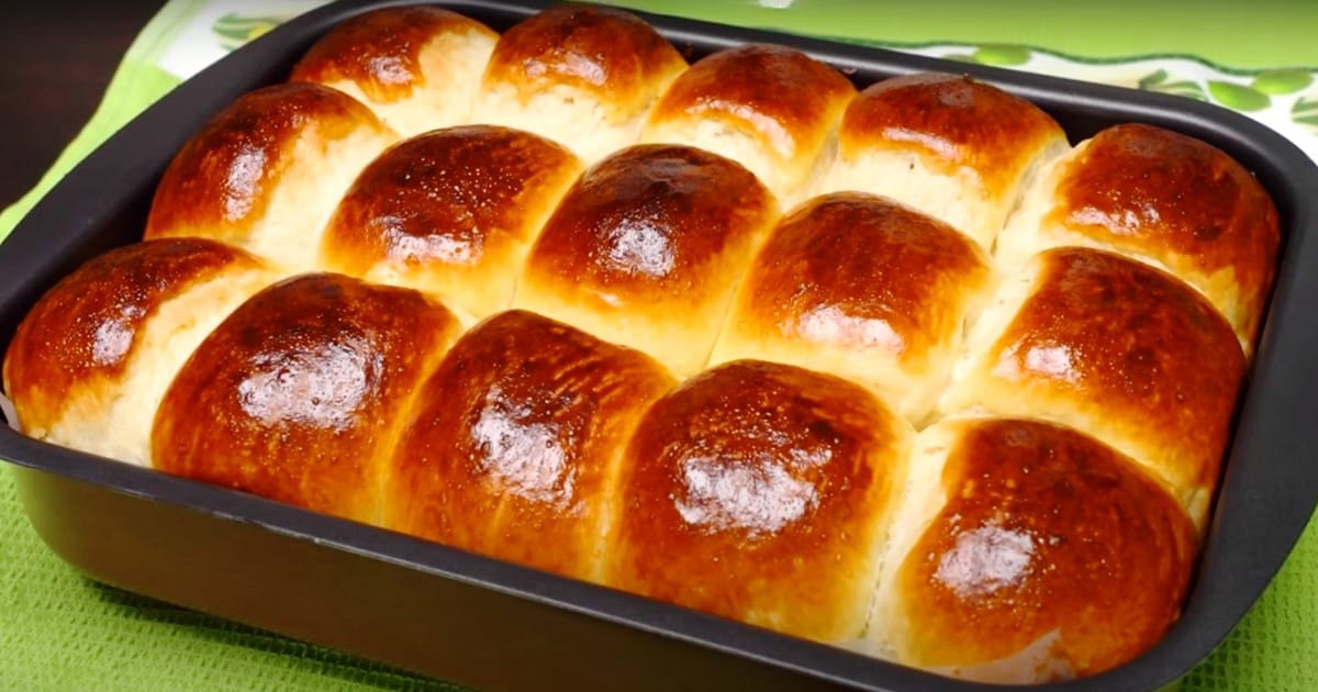 Воздушные булочки как в детстве: рецепт легендарной выпечки