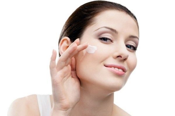 Крем от морщин: выбираем по возрасту для красивой кожи