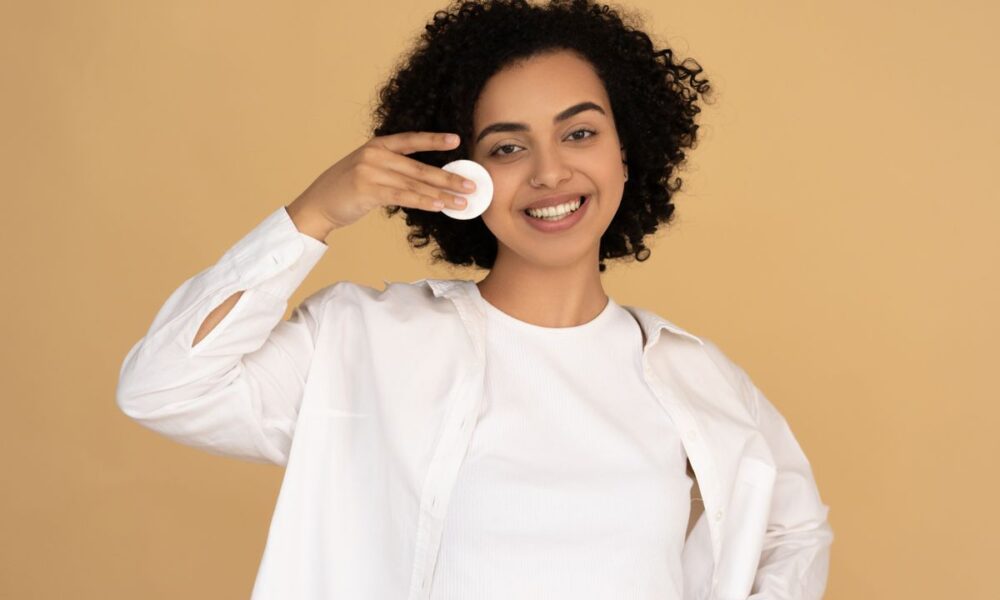 Как выбрать идеальное средство для умывания: советы для красивой кожи