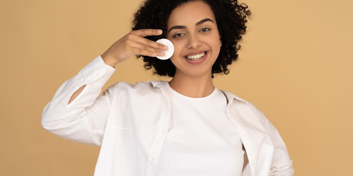 Как выбрать идеальное средство для умывания: советы для красивой кожи