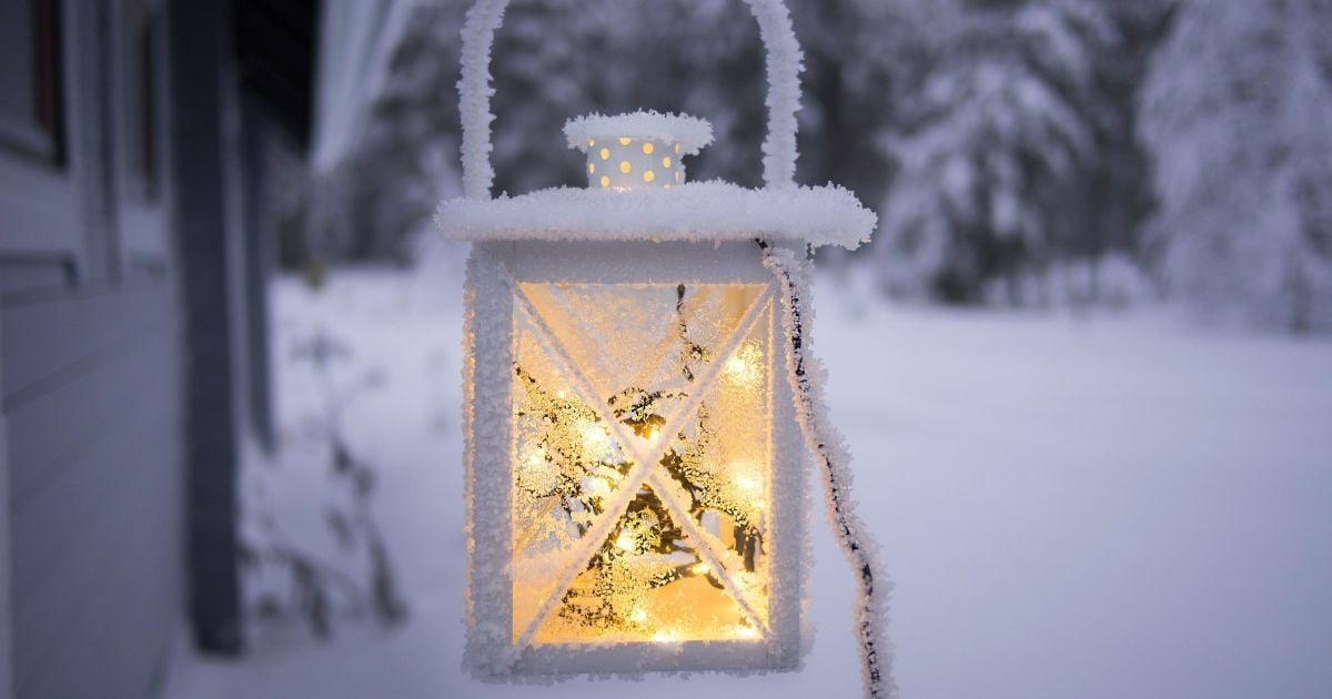 Именины 3 января: кого поздравлять и как отметить