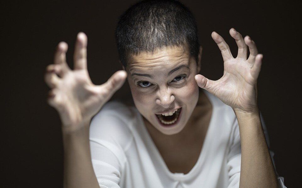 Темная сторона личности: как принять и полюбить себя