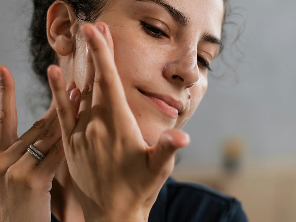 Как избавиться от сосудистой сеточки на лице: советы косметологов