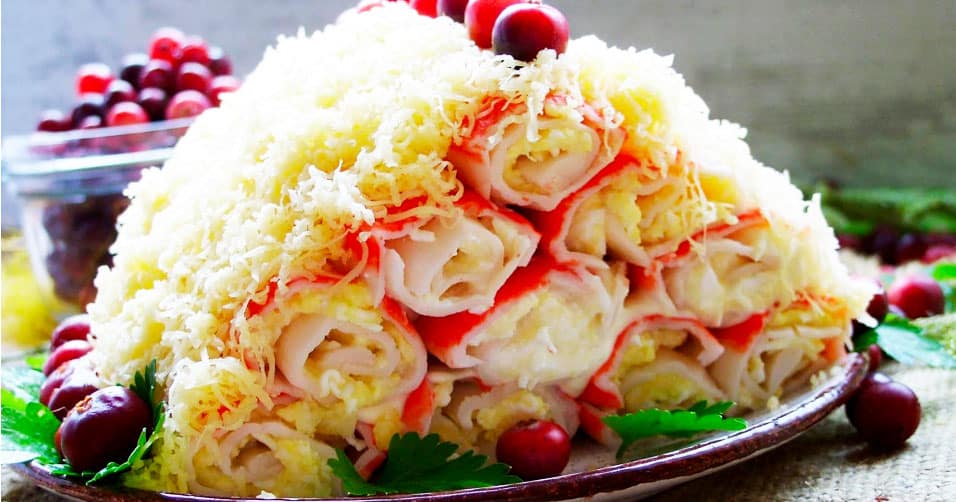 Салат "Монастырская изба": простой рецепт с 5 ингредиентами для праздничного стола
