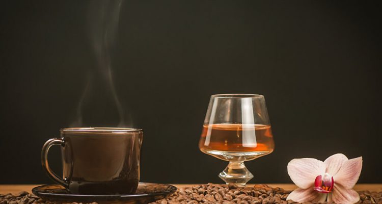 Кофе и алкоголь: влияние на женское здоровье