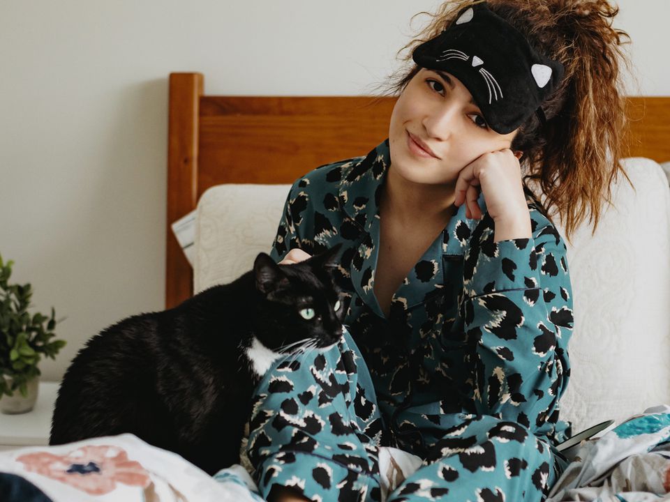 Оптимальное время пробуждения для сохранения молодости и красоты: советы для женщин