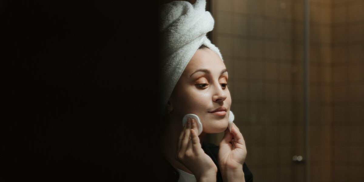 Секреты идеального демакияжа: сохраняем красоту и здоровье кожи