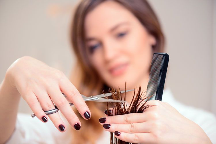 Лунный календарь стрижек на сентябрь: когда лучше идти к парикмахеру для красоты и здоровья волос