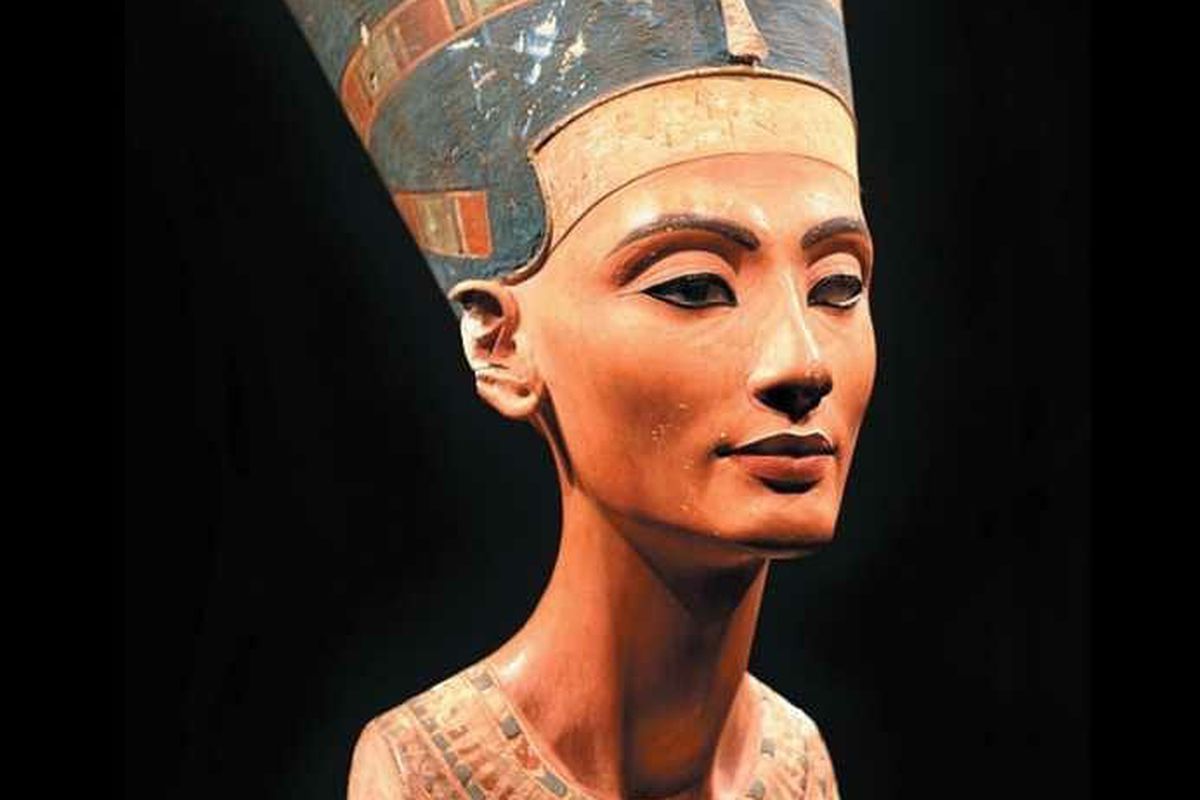 Каял для глаз: история, тренды и секреты идеального макияжа