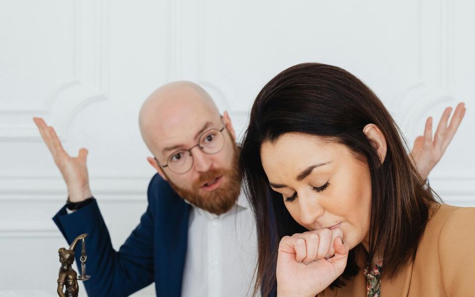 Как реагировать на хамство: эффективные психологические приемы