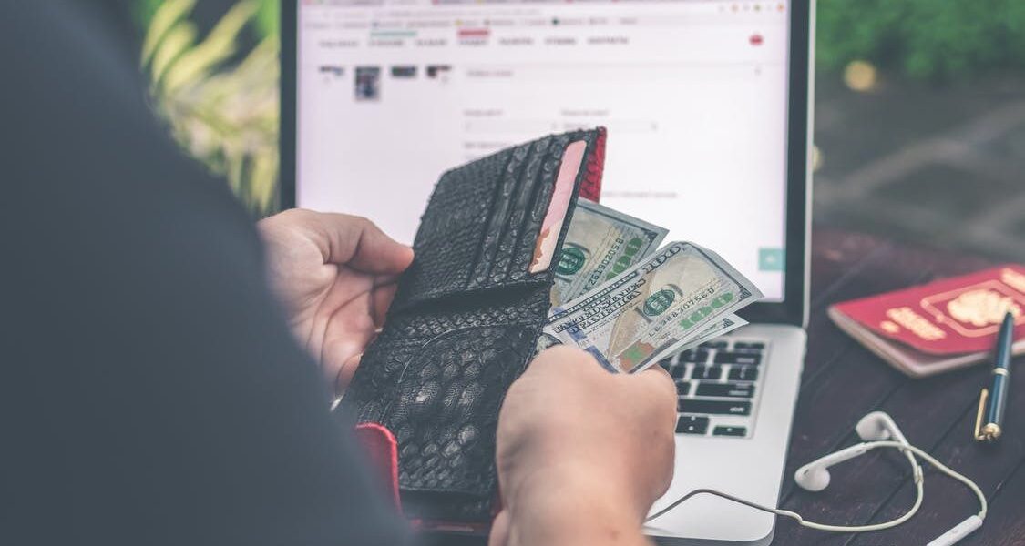 Привычки, блокирующие путь к успеху: советы психолога для женщин