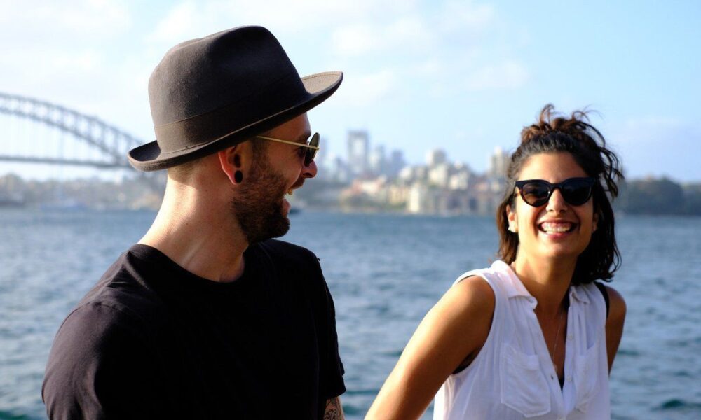 Самоирония: секрет уверенности и позитивного мышления