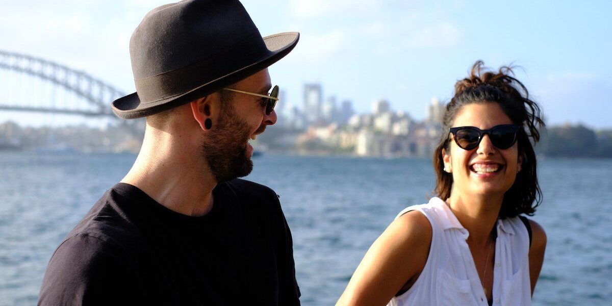 Самоирония: секрет уверенности и позитивного мышления