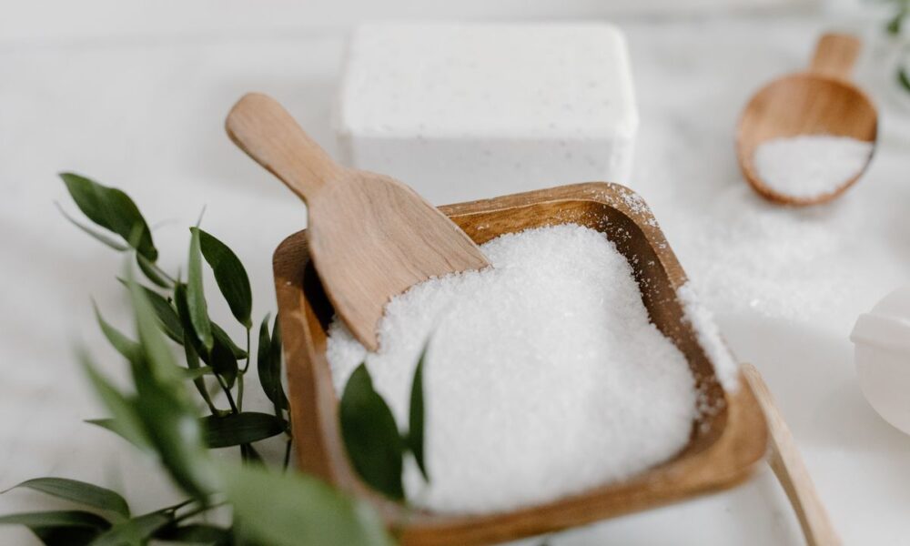 Соль для молодости кожи: простые секреты омоложения лица