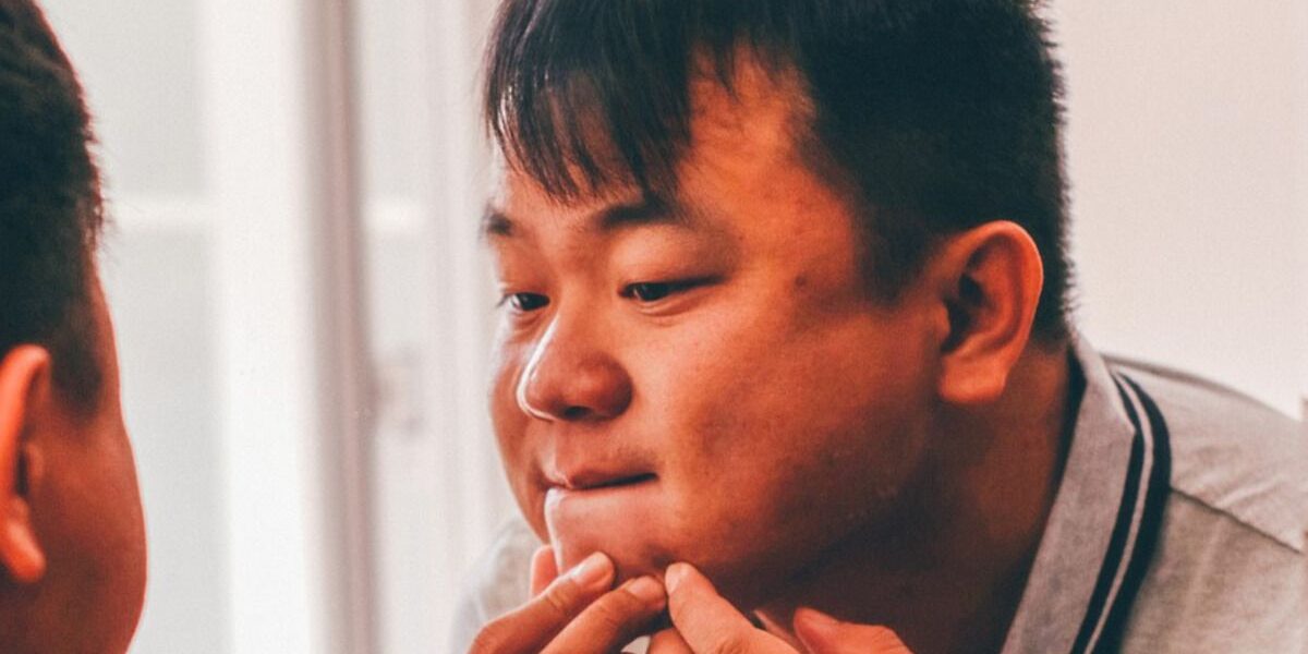 Витамины для красоты: как дефицит влияет на кожу, волосы и ногти