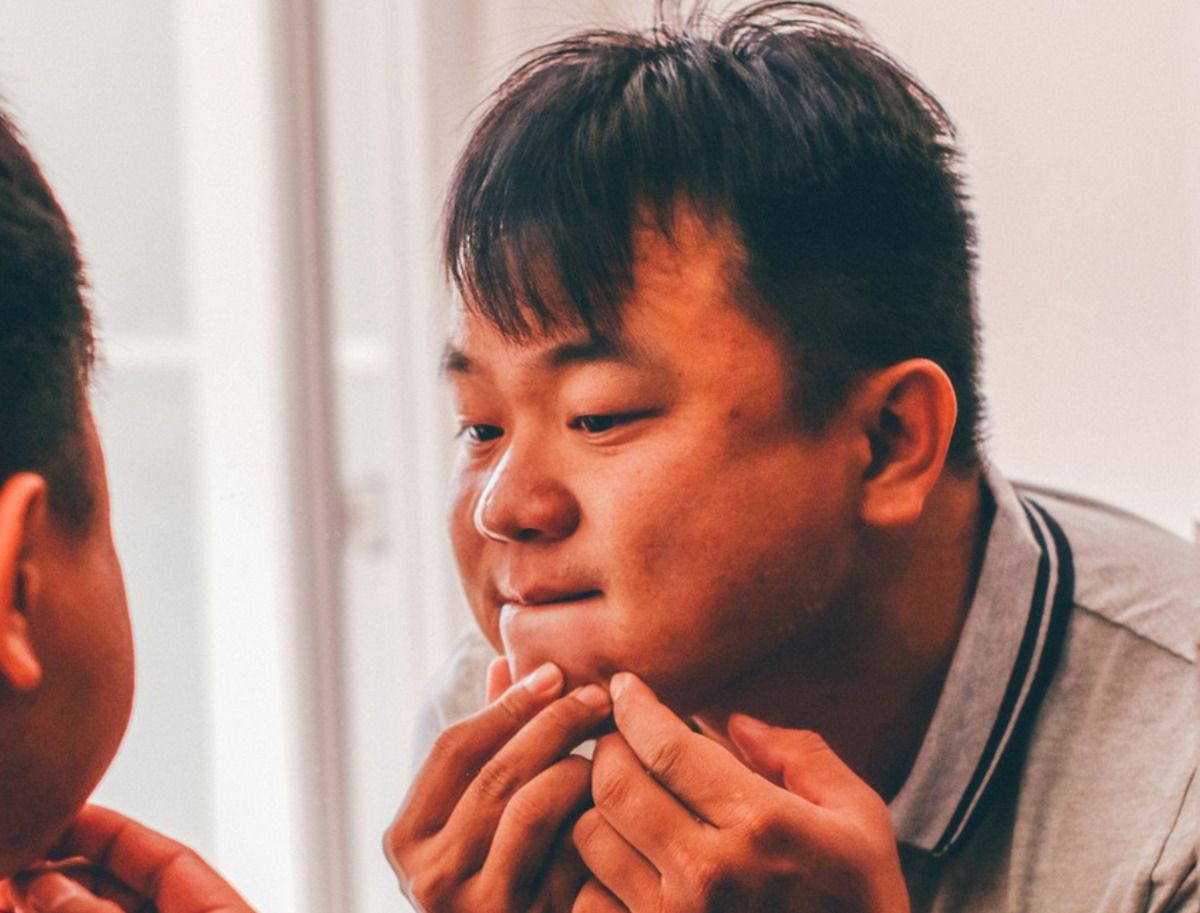 Витамины для красоты: как дефицит влияет на кожу, волосы и ногти