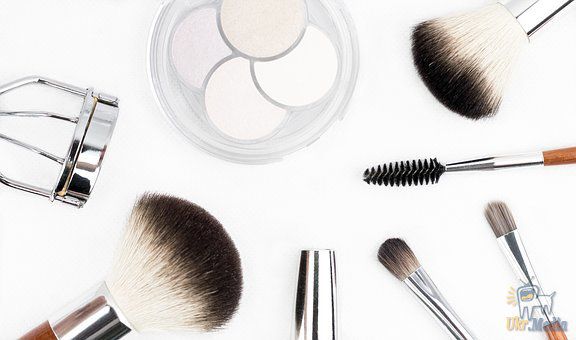 Украинские женщины: как экономить на красоте без ущерба для внешности