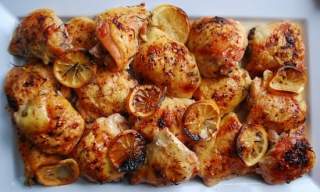 Куриные бедра в духовке: вкусные рецепты для всей семьи