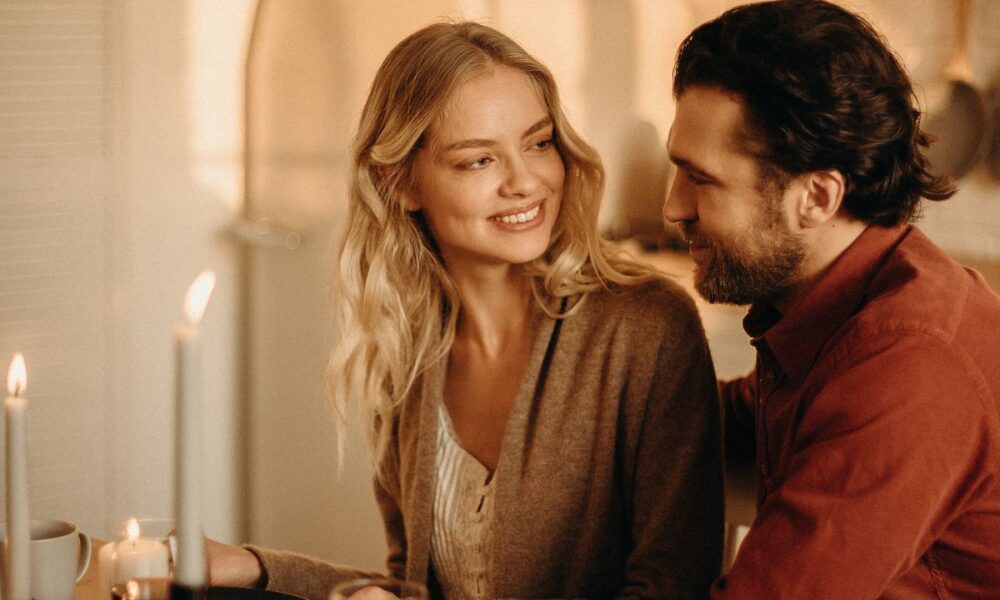 Почему женщины изменяют: причины и психология неверности